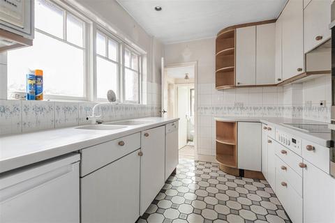 47 Bath Road, Reading, RG30 2AX