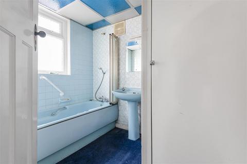 47 Bath Road, Reading, RG30 2AX