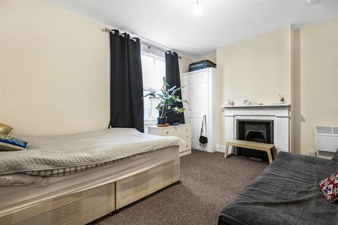 3 bedroom terraced house for sale - Prospect Street, Caversham, Reading