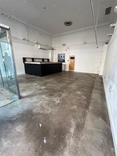 Property to rent - Bank Street, Newquay TR7