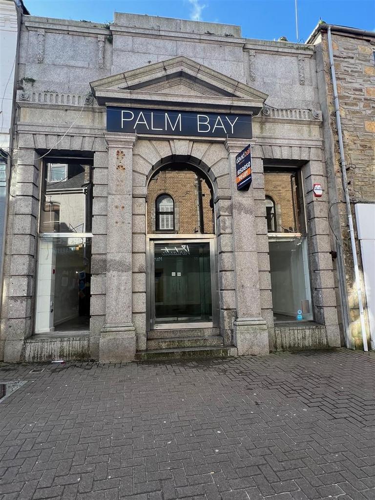 8 bank 4.jpg