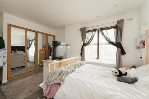 2 bedroom apartment for sale, Wraik Hill, Whitstable