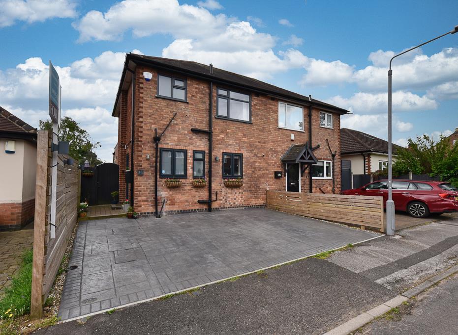 Chesterfield Drive, Burton Joyce 3 bed semidetached house for sale £