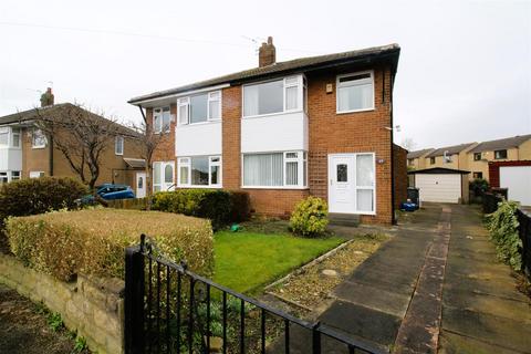 3 bedroom semi-detached house for sale - Wyke Crescent, Bradford BD12