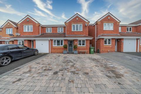 3 bedroom semi-detached house for sale, Braemar Road, Norton Canes, Cannock WS11