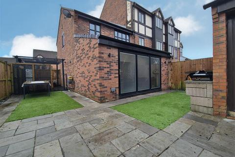 3 bedroom end of terrace house for sale, The Glades, Lytham