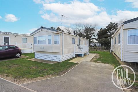 3 bedroom mobile home for sale, Coast Road, Corton, NR32