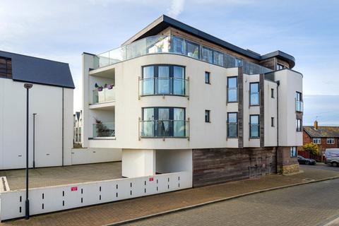 3 bedroom penthouse for sale, Range Road, Hythe, CT21