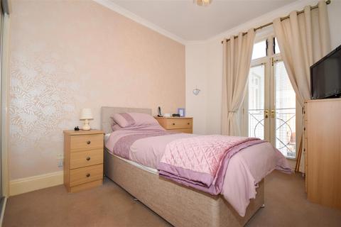 2 bedroom flat for sale, Regent Street, Leamington Spa