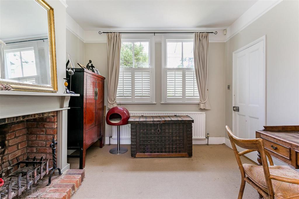 65268 Gorse Glen, 9 Onslow Road, Sunningdale, Asco