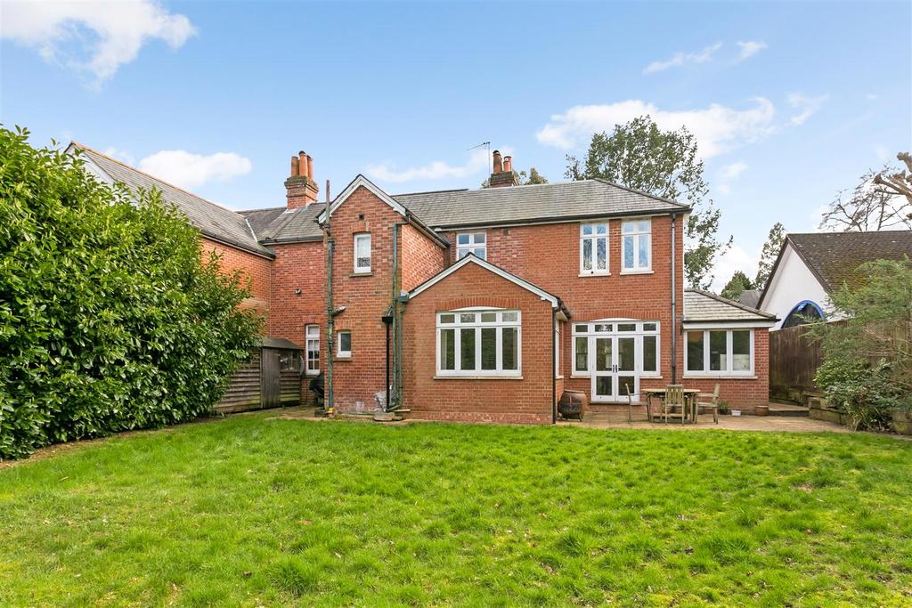 65268 Gorse Glen, 9 Onslow Road, Sunningdale, Asco
