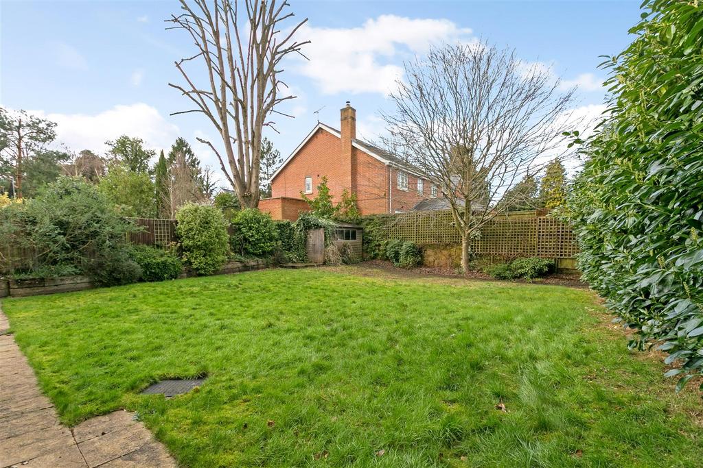 65268 Gorse Glen, 9 Onslow Road, Sunningdale, Asco