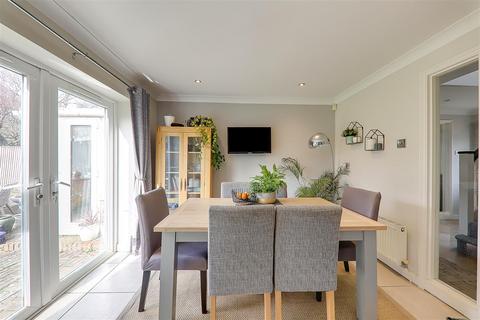 4 bedroom detached house for sale, Carnegie Gardens, Worthing