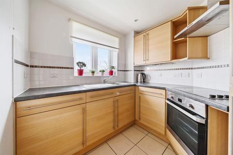 1 bedroom apartment for sale, Penlee Close, Edenbridge