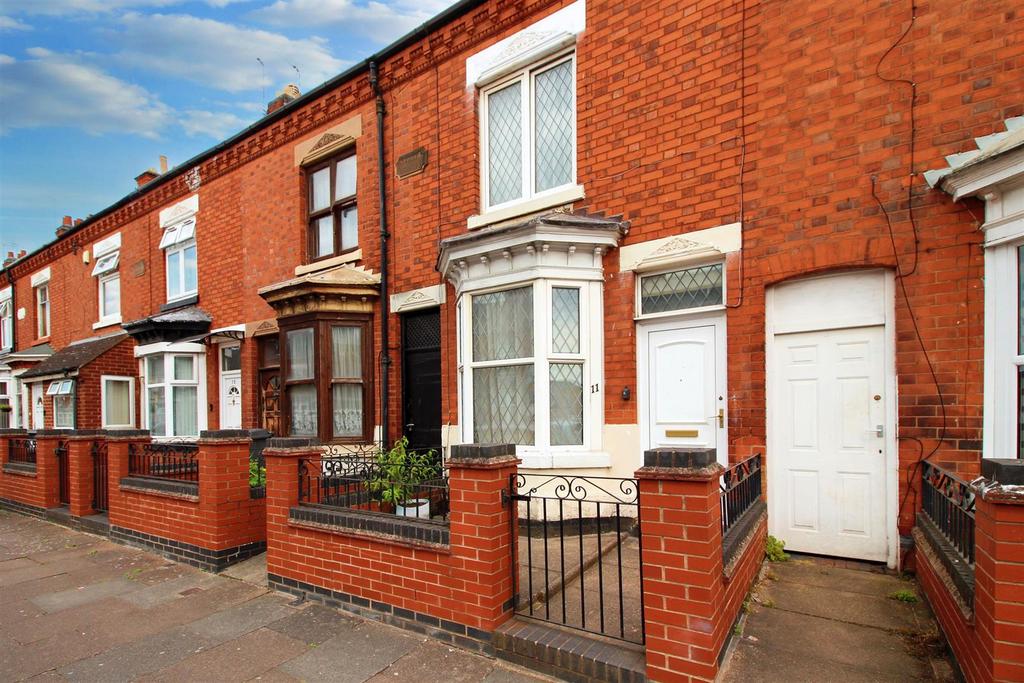 Turner Road, Humberstone, Leicester 3 bed terraced house for sale £230,000