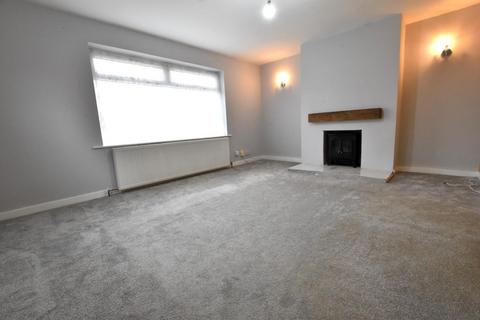 3 bedroom semi-detached house for sale, Woodclose Road, Scunthorpe