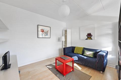 1 bedroom flat for sale, Beechwood Lodge, East Bank London, N16