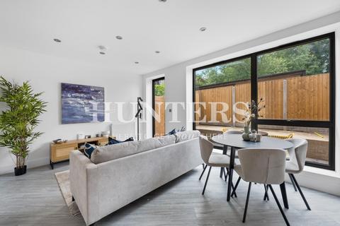 1 bedroom flat for sale, Anson Road, London, NW2