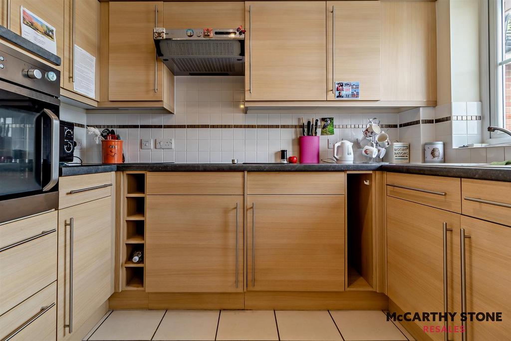 8586087-interior15-800.jpg