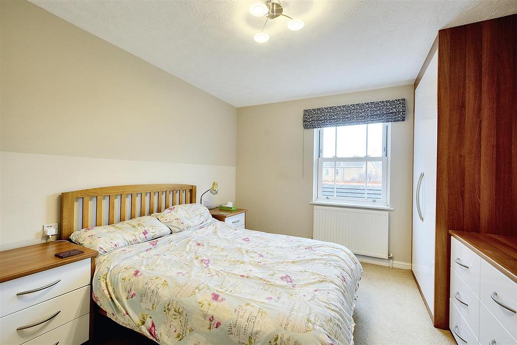 Bedroom 1 2.jpeg
