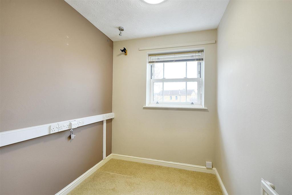 Bedroom 4 1.jpeg