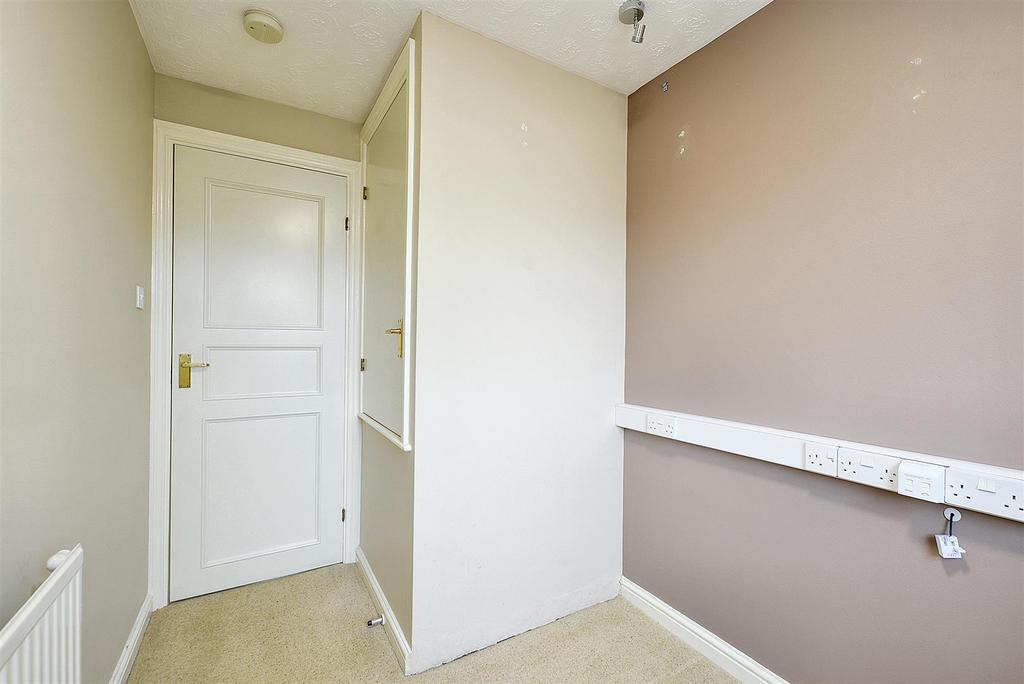 Bedroom 4 2.jpeg