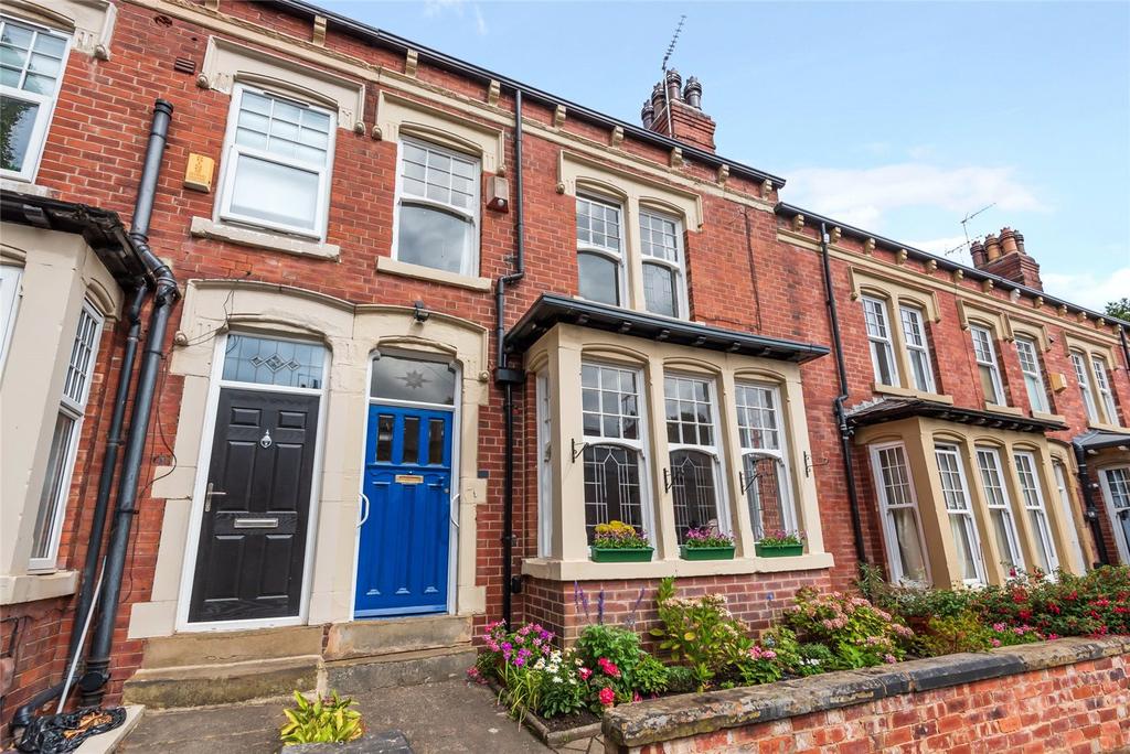 Grove Gardens, Headingley, Leeds, LS6 4 bed terraced house for sale £