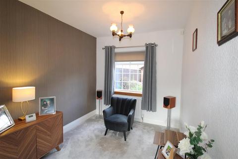 2 bedroom semi-detached house for sale - Nidsdale Avenue, Walkerdene, Newcastle Upon Tyne