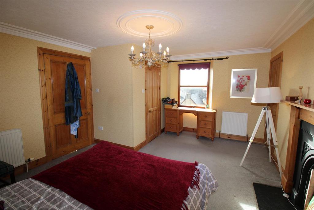 Bedroom one.jpg