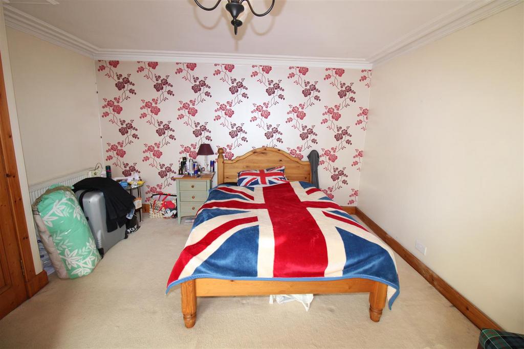 Bedroom two.jpg