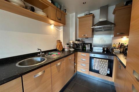 1 bedroom apartment to rent - Romulus House, Olympian Court, York