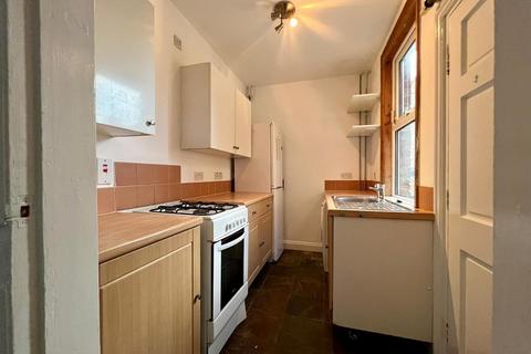 2 bedroom terraced house to rent - Curzon Terrace, South Bank