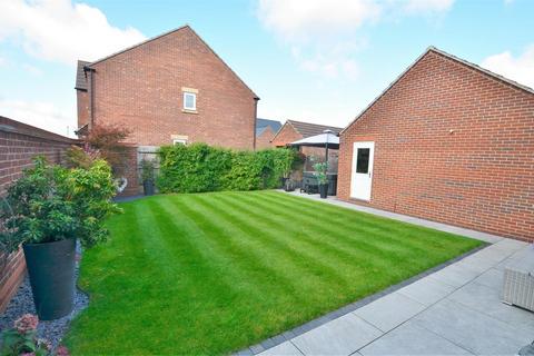 4 bedroom detached house for sale, Dacey Drive, Upper Heyford, Bicester