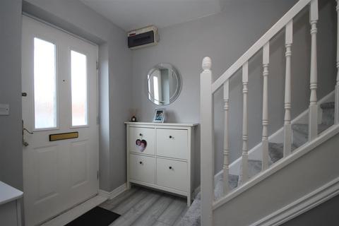 2 bedroom terraced house for sale - Skendleby Drive, Central Grange, Newcastle Upon Tyne