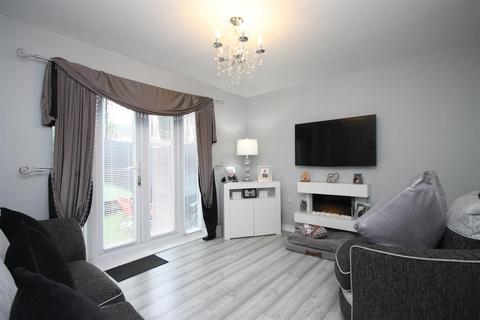 2 bedroom terraced house for sale - Skendleby Drive, Central Grange, Newcastle Upon Tyne