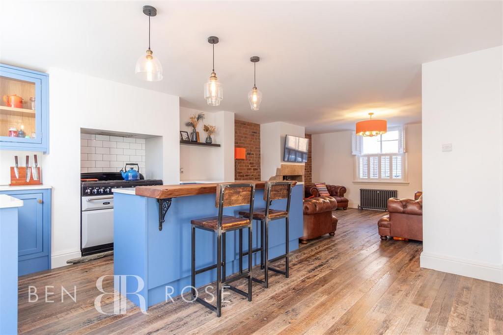 Kitchen/Lounge