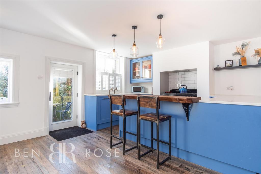 Kitchen/Breakfast Room