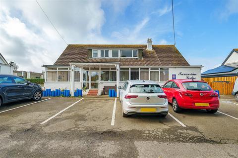 Guest house for sale, Newquay TR8