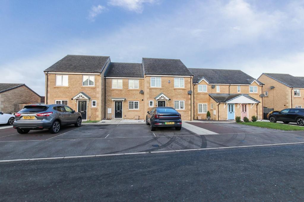 Charlotte Place, Longbenton, NE12 2 bed terraced house for sale £160,000