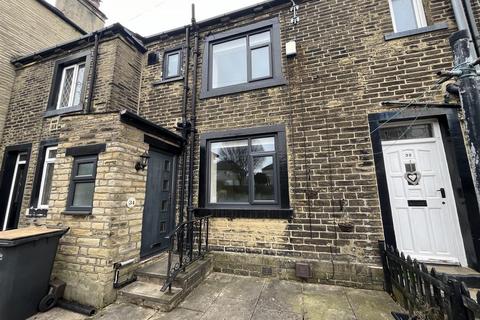 34 Back Clough, Halifax, HX3 7HH