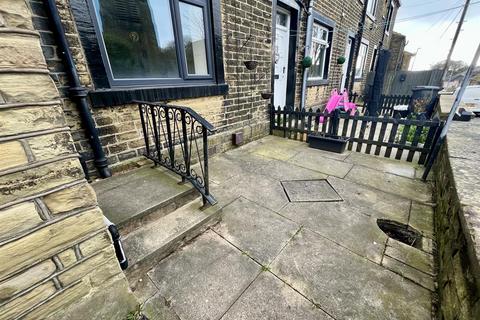 34 Back Clough, Halifax, HX3 7HH