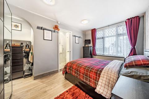 68 William Road, Ashford, TN23 7UU