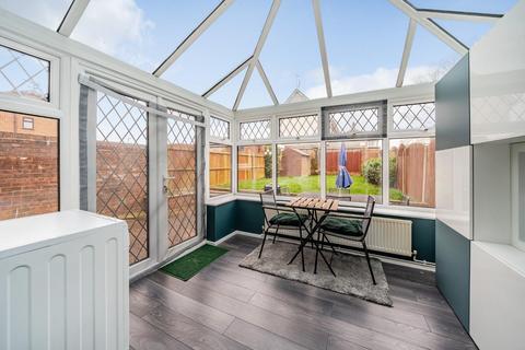 68 William Road, Ashford, TN23 7UU