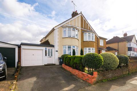 2 bedroom semi-detached house for sale, Waltham Way, Chingford
