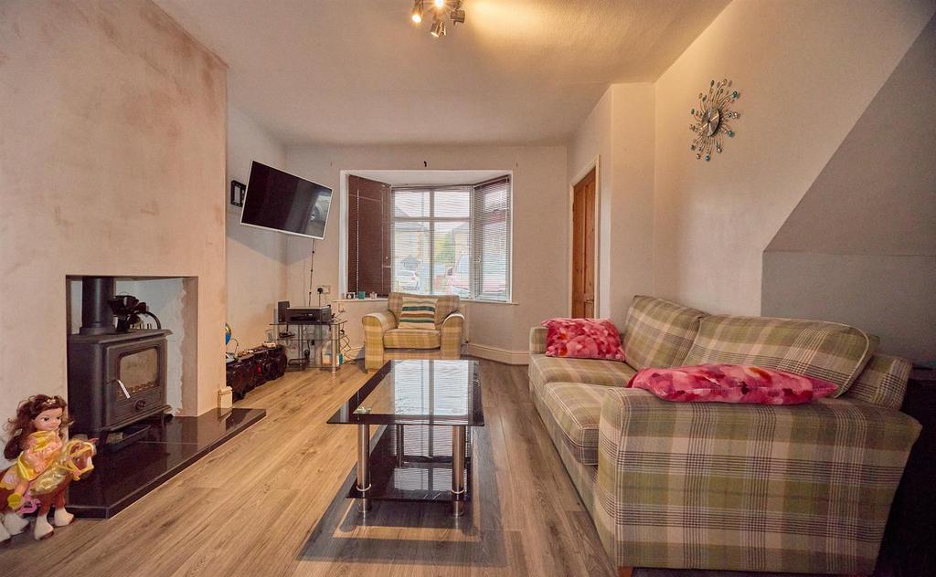 Front Lounge