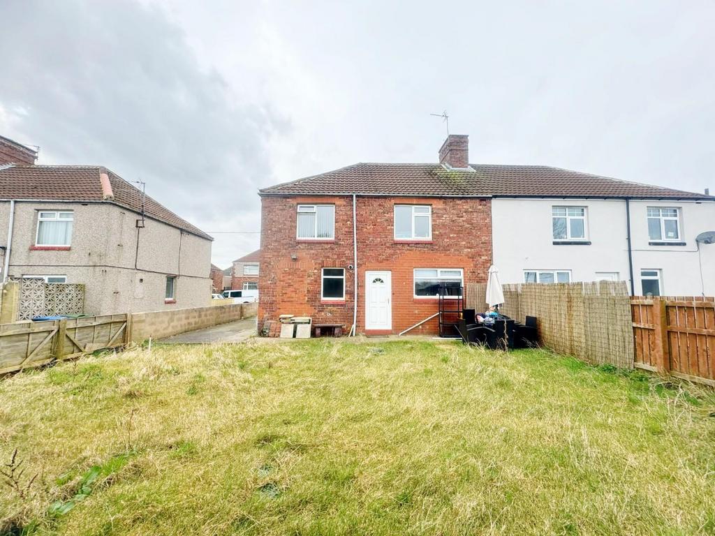 Peel Avenue, Trimdon Grange, 3 bed semidetached house for sale £94,950