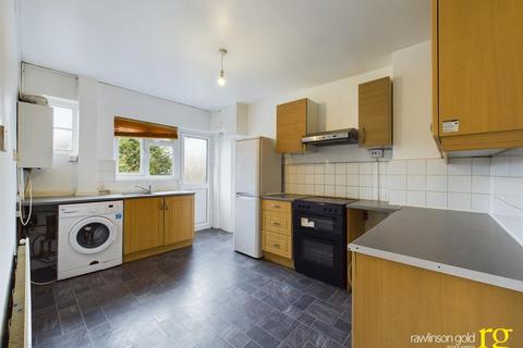 2 bedroom flat for sale - High Mead, Harrow