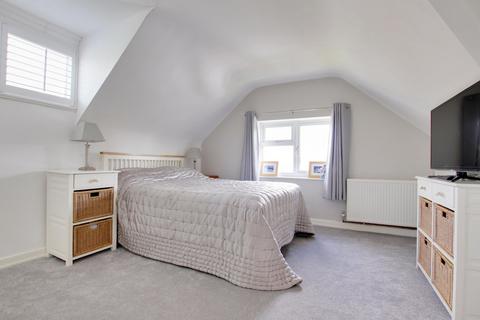 28 Chestnut Road, Brockenhurst, SO42 7RF
