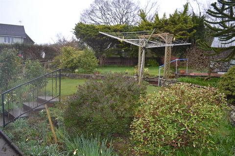 2 bedroom detached bungalow for sale, The Birches, Shobdon, Leominster