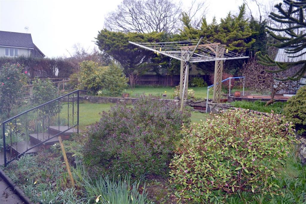 Ej Tc Nf SQ0 U2n Js GBWp Mw4g.jpg